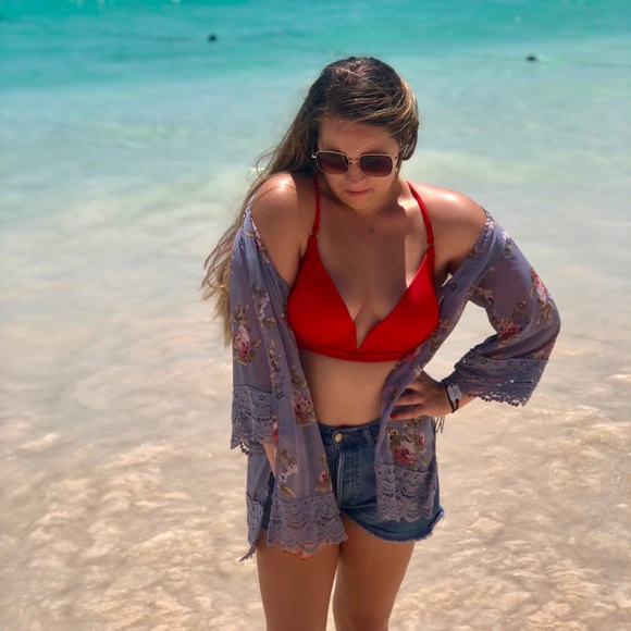 Meet your Posher, Emma - Picture 1 of 4